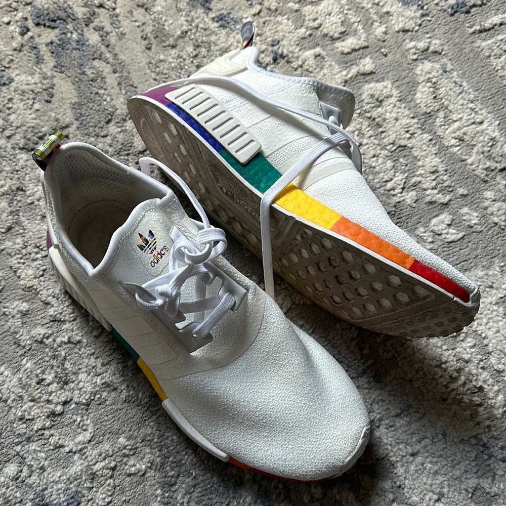 Adidas Pride NMD R1 Sneakers